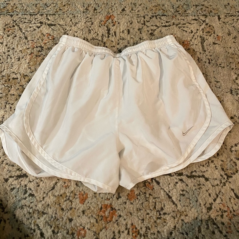 nike women’s athletic shorts